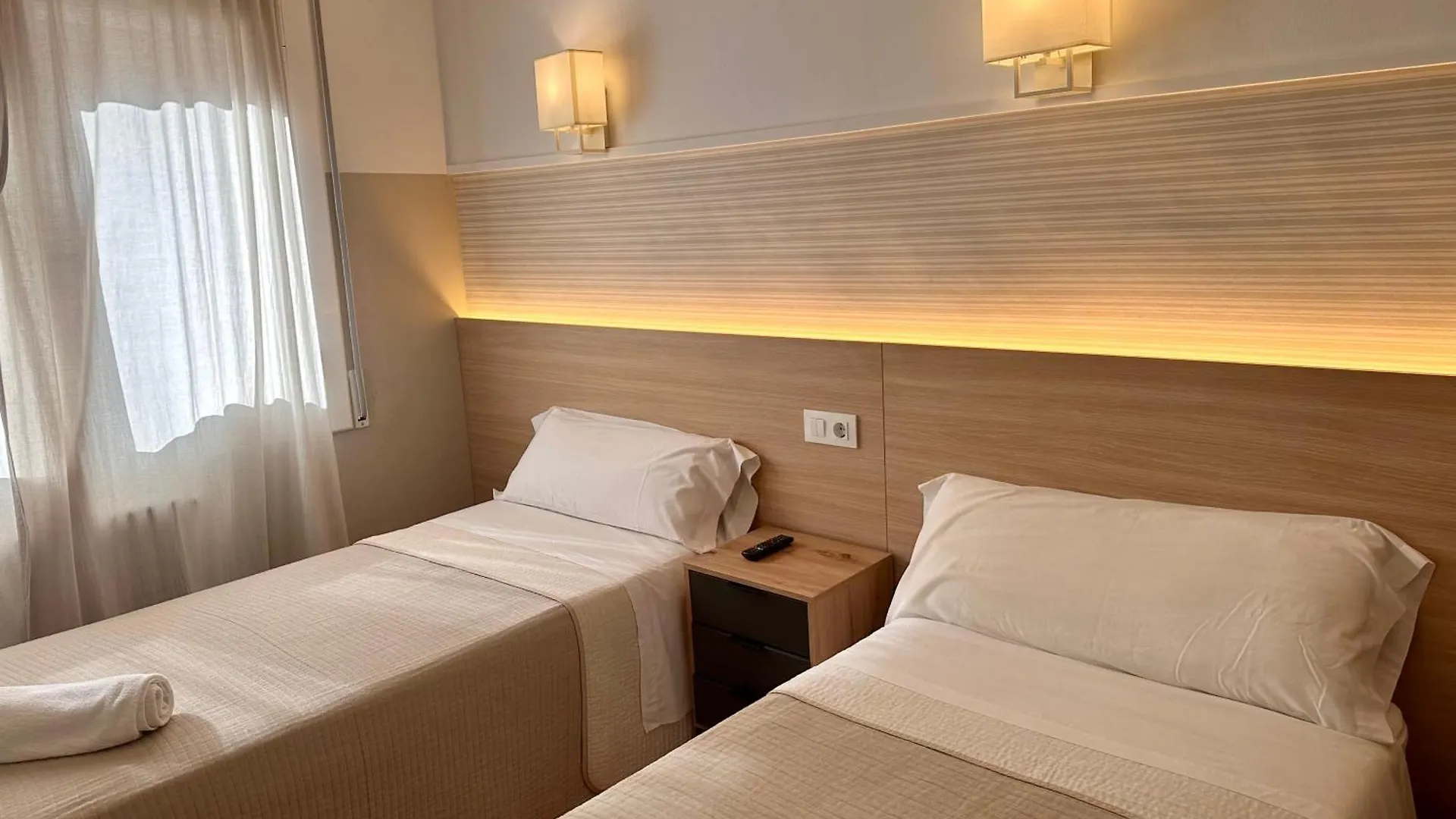 Fonda Can Setmanes Guest House Blanes 2*,  Spain