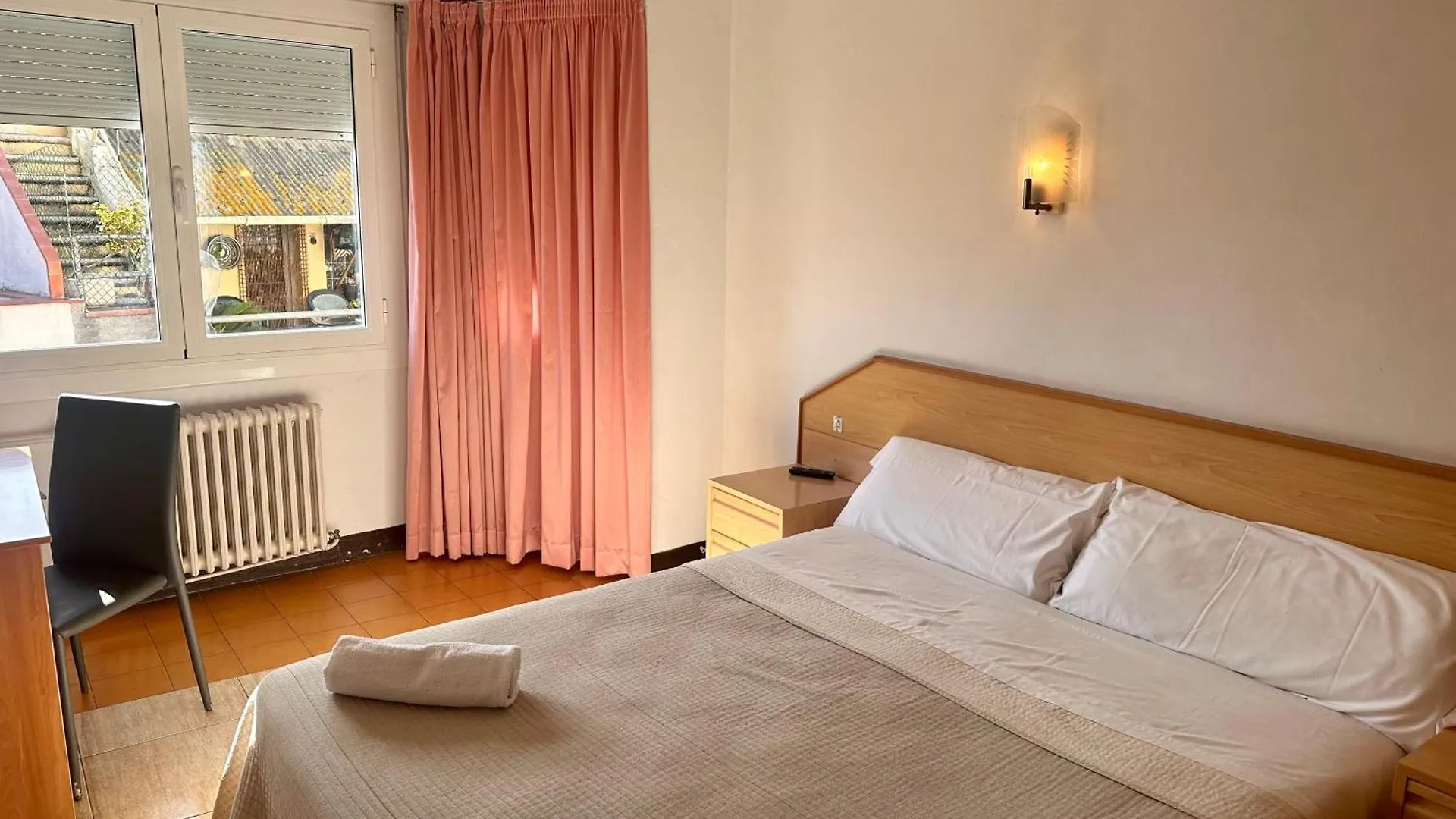 Fonda Can Setmanes Guest House Blanes Spain