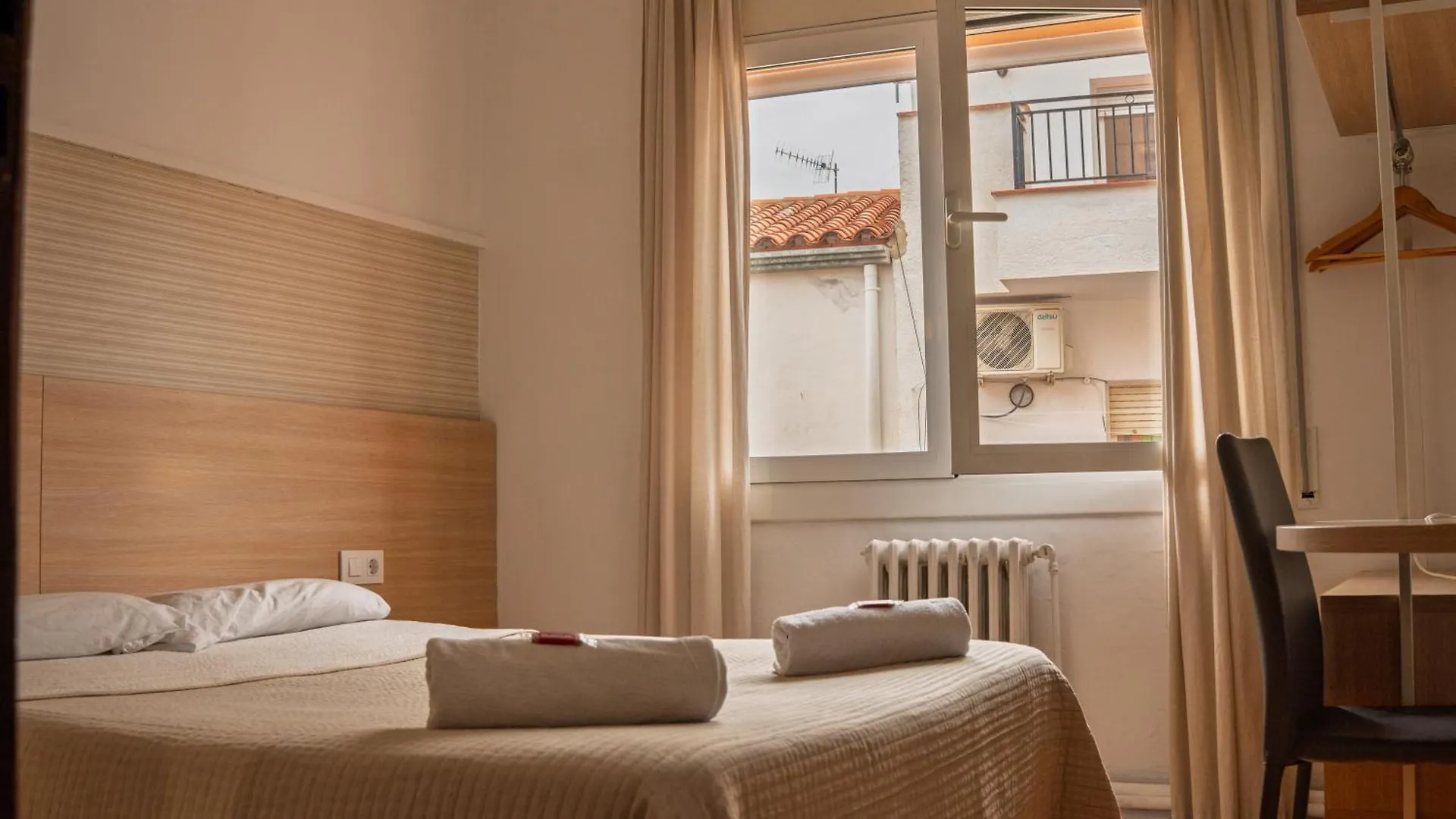 Fonda Can Setmanes Guest House Blanes Spain